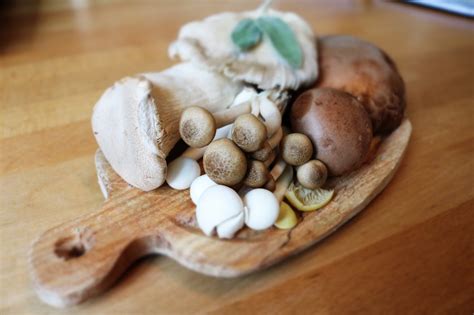 00 out of 5 200. . Buying mushrooms online